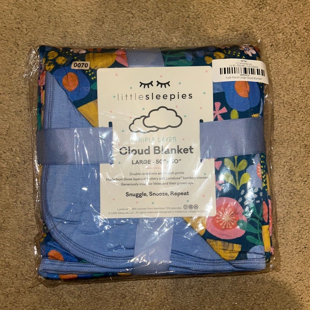 NWT Folk Floral Large Cloud Blanket Little Sleepies